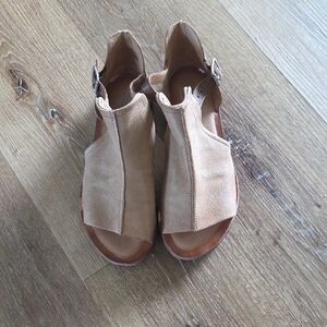 Miz Mooz Tan Women's Sandals